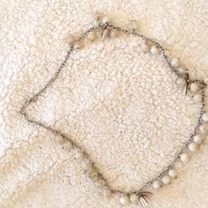 Necklace white beads silver chain